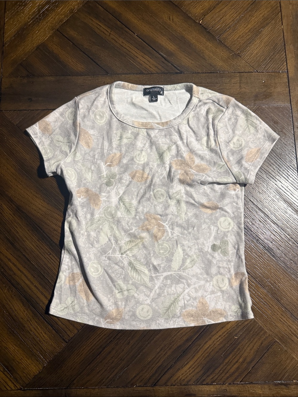 Originality Navy Beige Short Sleeve Floral Crewneck Tee
